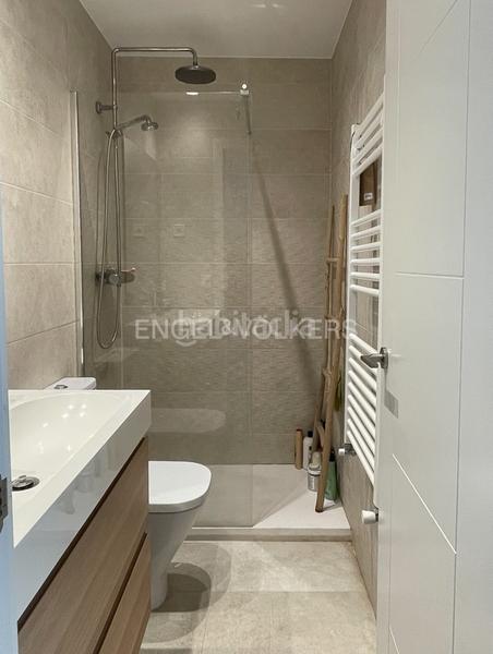 Foto ec7eeadc-7999-42a5-a1d6-ad3b728fac26. Location appartement avec chauffage dans Valdeacederas Madrid