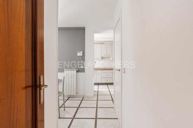 Foto 0e166023-1e1c-4b02-8a32-78e0aeb9dd3a. Apartamento piso exterior en esquina con terraza en Guindalera en Madrid