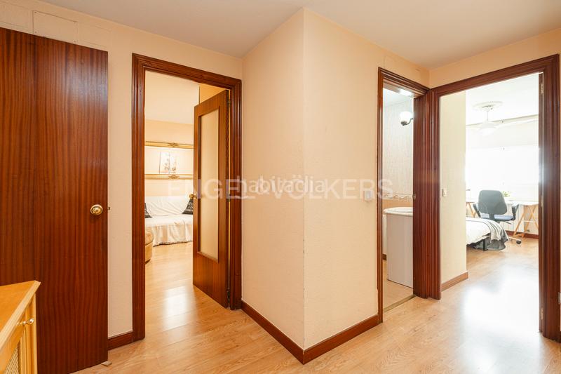 Foto 73beb917-09fc-4849-903b-f9d82cb77815. Apartamento amplia propiedad exterior con 4 dormitorios en Madrid