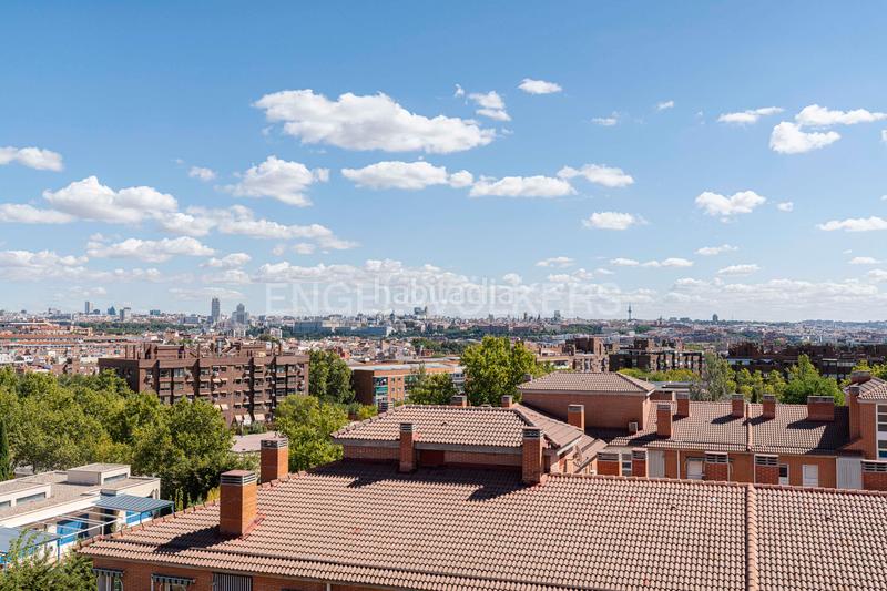 Foto 78638167-0d62-4f76-b9de-a5ddc6619916. Apartamento amplia propiedad exterior con 4 dormitorios en Madrid