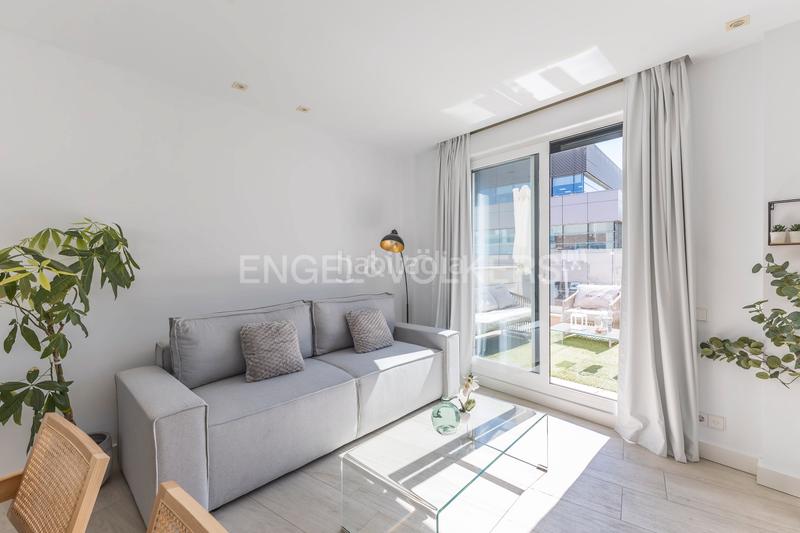 Foto 6d326f52-527d-4c1c-909f-1fd0ff2eba9b. Location appartement avec chauffage parking dans El Viso Madrid