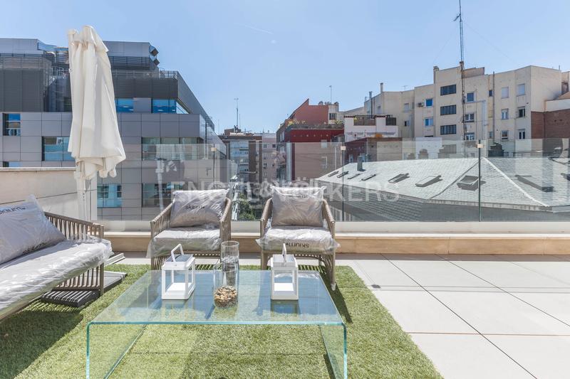 Foto 903da1d0-6b62-47d7-be28-154165ab88b2. Location appartement avec chauffage parking dans El Viso Madrid