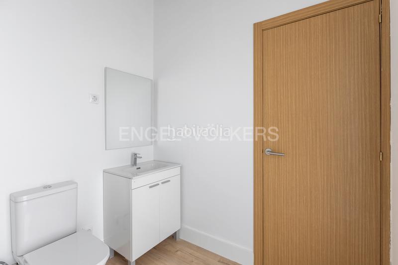 Foto 0ffa8ced-9e1a-4bfe-bc5a-2daec47710fa. Attique avec chauffage dans Simancas Madrid