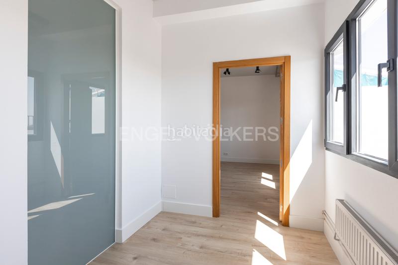 Foto 5964f986-d8a5-4e21-a03c-9104916255e9. Attique avec chauffage dans Simancas Madrid