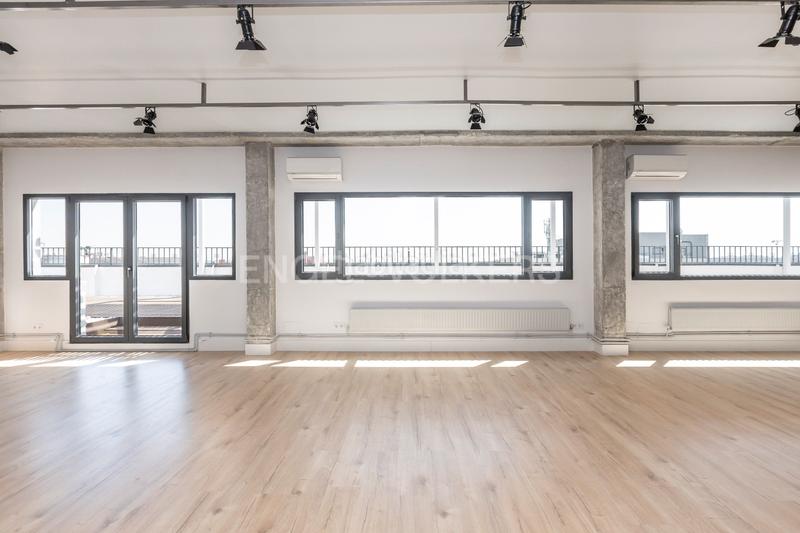 Foto 65858b20-ba4b-4eeb-b313-81687736a136. Attique avec chauffage dans Simancas Madrid