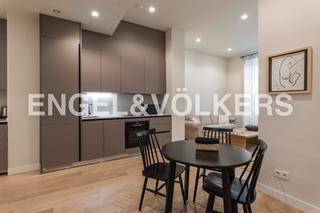 Lloguer Apartament a Justicia-Chueca. Estudio amueblado de diseño en justicia