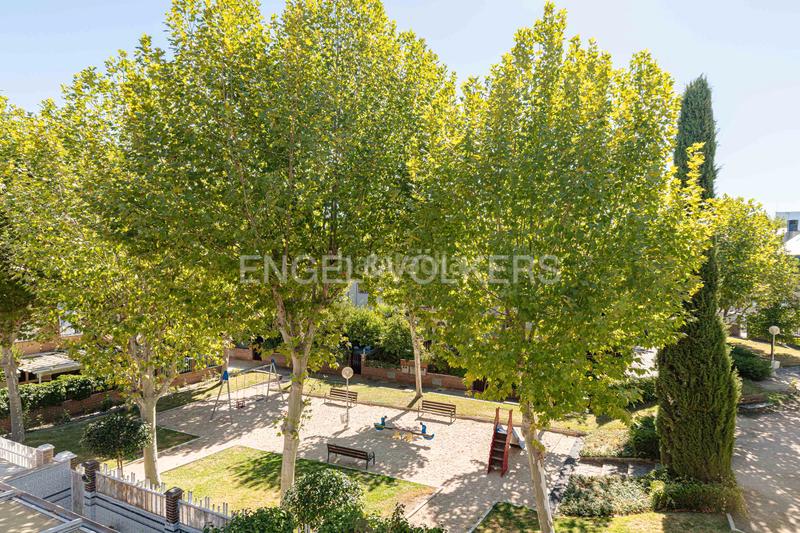 Foto 58e738ea-3c92-47ea-9706-ed7394591813. Casa amb calefacció aparcament a Las Dehesillas-Vereda de los Estudiantes Leganés