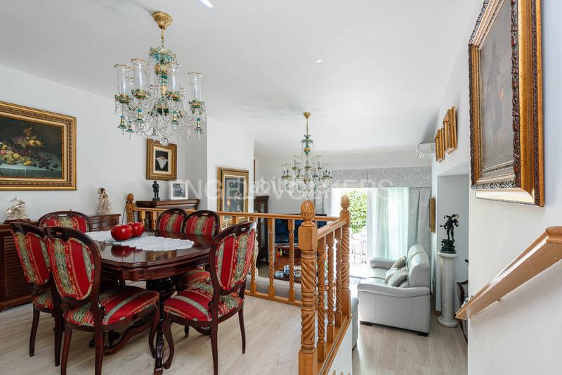 Foto a1ef2d40-f525-4f58-b167-68253dd36385. Casa amb calefacció aparcament a Las Dehesillas-Vereda de los Estudiantes Leganés