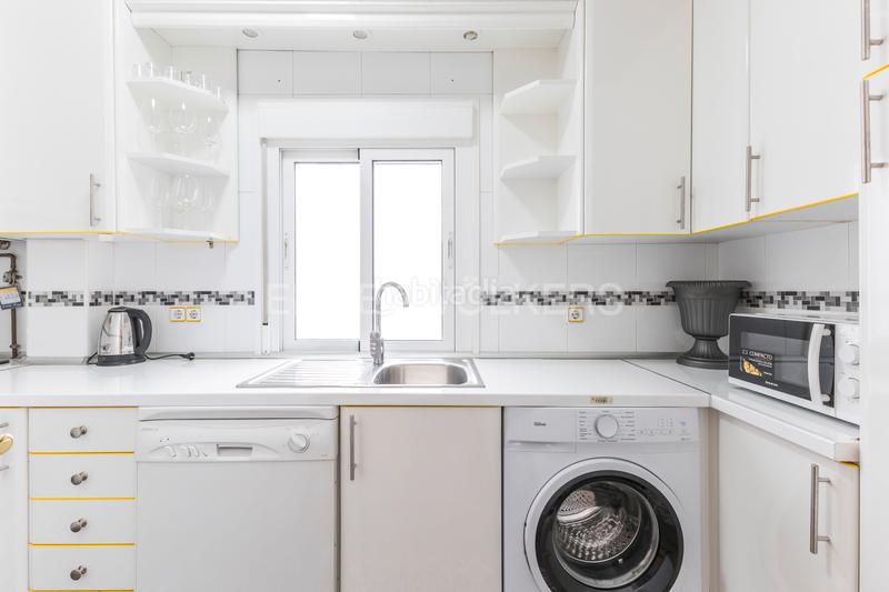 Foto 5a397937-b39a-4420-a3e0-462c0b0585d6. Appartement avec chauffage dans Castillejos-Cuzco Madrid