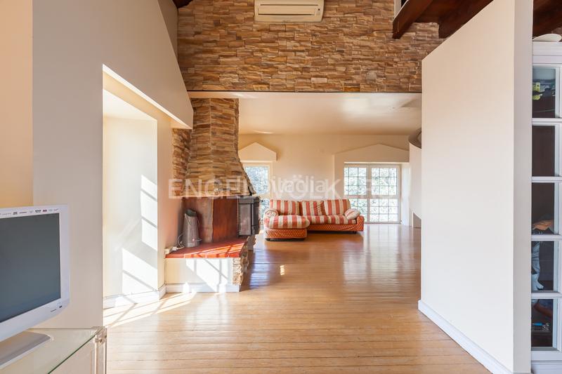 Foto a9025e59-3675-4b8c-9dfa-4f97504e1055. House with heating parking pool in Miraflores de la Sierra