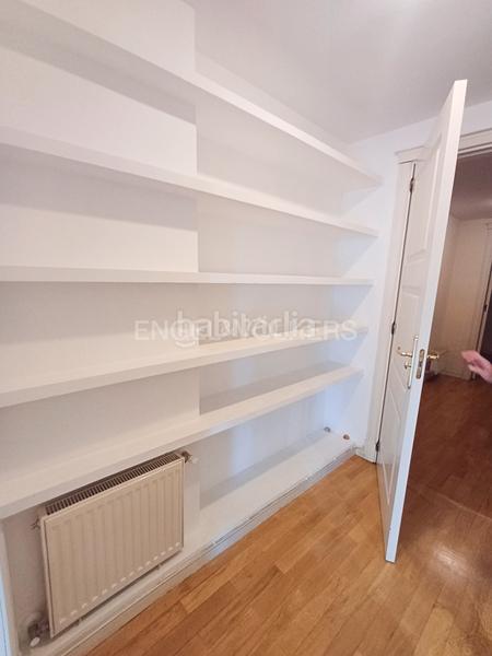 Foto ad8d4eb9-a550-40f9-9928-88a88b2dfefa. Miete haus mit heizung parking pool in Canillas Madrid