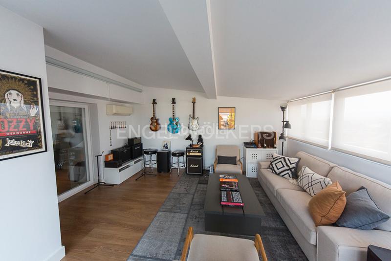 Foto 9fdedb47-d585-41c1-a110-c4e00dbe6731. Ático  duplex de lujo en arturo soriaCostillares en Madrid