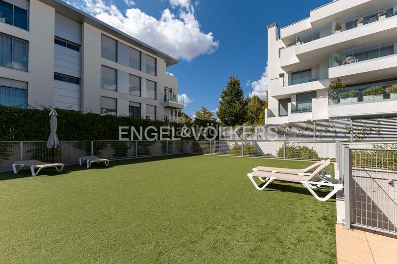 Foto 9c98d14b-8243-45f7-9a38-499a3075b24d. Appartement avec chauffage parking piscine dans Valdepastores-Las Encinas Boadilla del Monte