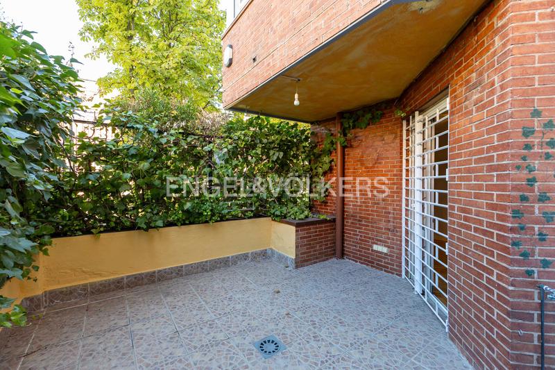 Foto e2439687-1f9c-4e0e-ac20-6f39b0d62b98. Rent duplex with heating parking pool in Avenida Europa Pozuelo de Alarcón