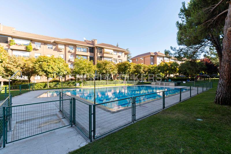 Foto 3031d9fd-46eb-4cf4-b3d5-69ce696d9450. Apartamento exclusivo apartamento en avenida de europa en Pozuelo de Alarcón