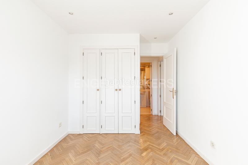 Foto 934f2623-c54d-468f-9dd8-ae9d0caebaf3. Apartamento exclusivo apartamento en avenida de europa en Pozuelo de Alarcón