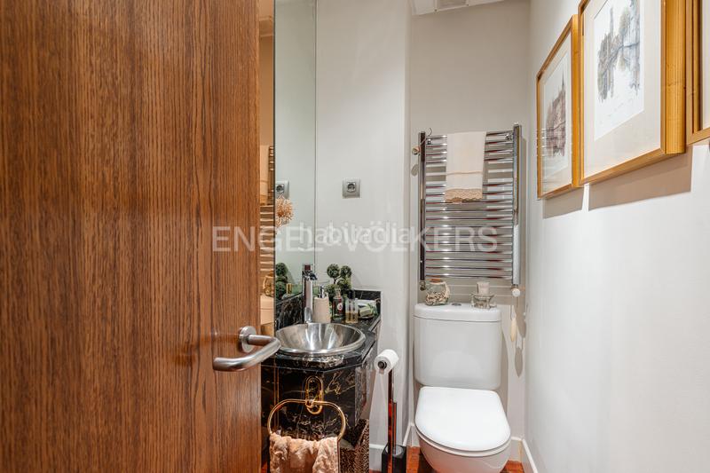 Foto 508fe69a-1f5b-4c08-9886-8dd66fbcaa6d. Casa a schiera con riscaldamento parcheggio piscina in Boadilla del Monte