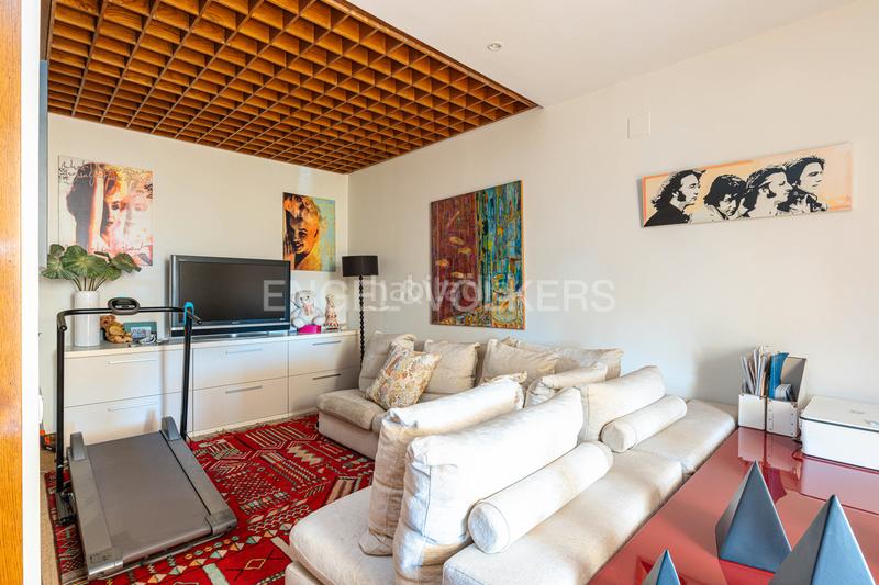 Foto dd154420-2149-4691-9d7b-22d25179fca4. Casa a schiera con riscaldamento parcheggio piscina in Boadilla del Monte