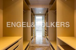 Miete Dachwohnung  Avenida de valdemarin. Fantástico ático lleno de luz en el corazón de valdemarín en alq