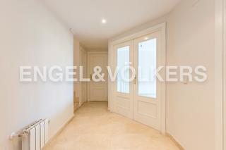 Penthouse in Avenida de Valdemarin
