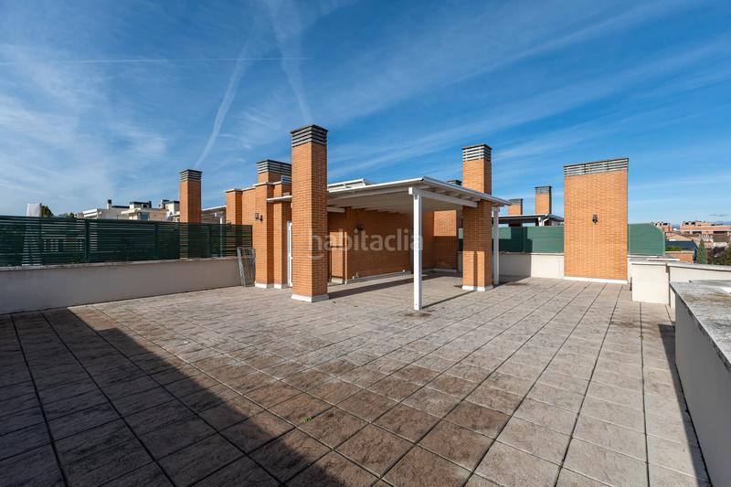 Foto ca8d4a93-ff28-4a90-8d8c-2e2432cc7154. Miete dachwohnung mit heizung parking pool in Valdemarín Madrid