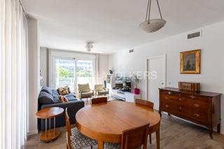Appartement à Valdebebas - Valdefuentes. Amplia y luminosa vivienda en valdebebas de 4 dormitorios