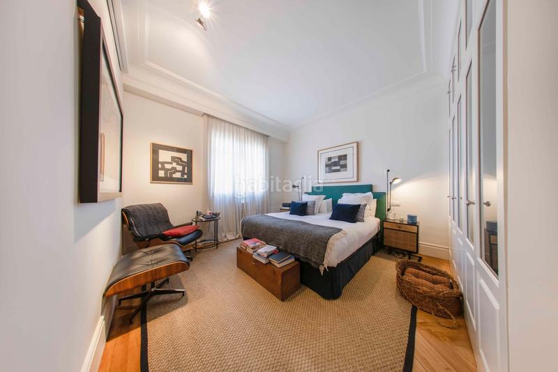 Foto 310ecf01-eaf2-4acd-adc5-9eb86a185642. Apartamento exclusiva vivienda señorial en finca representativa en Almagro en Madrid