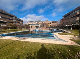 Location Appartement  Calle velázquez. Fabuloso piso en majadahonda.