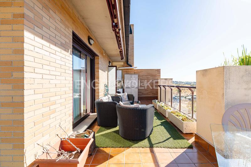 Foto 2ddbc835-2731-4570-a977-212ee4d228b2. Attique avec chauffage parking piscine dans Viñas Viejas Boadilla del Monte