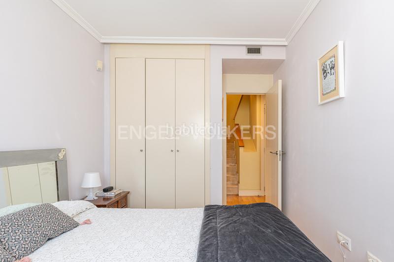 Foto 7c0641b4-5d34-435f-a876-e6d2edbaca1b. Attique avec chauffage parking piscine dans Viñas Viejas Boadilla del Monte