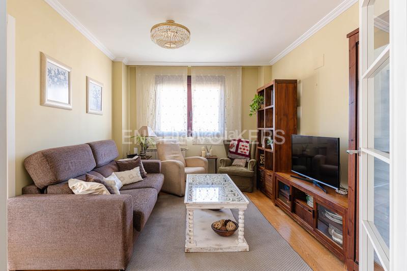 Foto 918757bc-fedb-4cec-aaf6-df49cdf4aa26. Attique avec chauffage parking piscine dans Viñas Viejas Boadilla del Monte