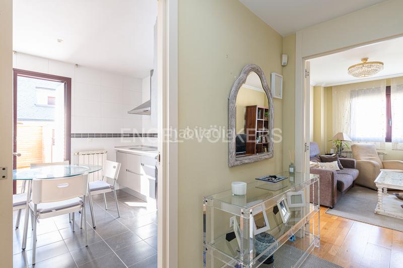 Foto c154a103-d82d-4b69-ac5d-1d564322234a. Attique avec chauffage parking piscine dans Viñas Viejas Boadilla del Monte