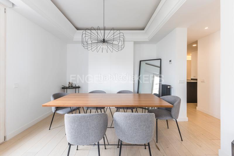 Foto a073cda1-747f-42d5-96d4-ace4d61cda18. Miete appartement mit heizung in Goya Madrid