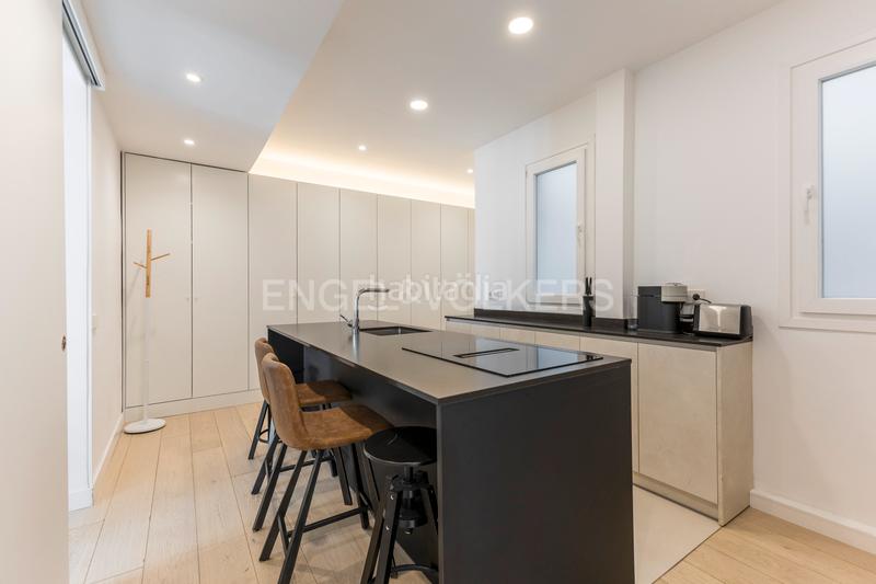 Foto 213237ad-6d11-4c0a-a369-ab4abdf39887. Rent apartment with heating in Goya Madrid