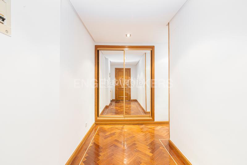 Foto 48de4281-c1d8-4e7d-ba5a-816ec5ee551f. Alquiler apartamento exclusivo piso en avenida de europa en Pozuelo de Alarcón
