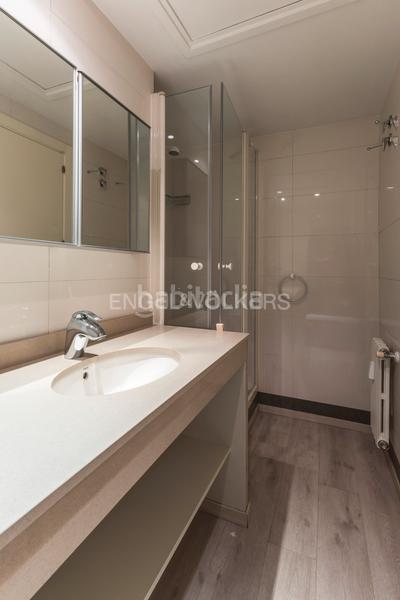 Foto ccd3ce6d-0d6f-4199-b0ed-7a363f5678d2. Miete appartement mit heizung parking in Recoletos Madrid