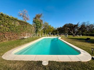 Lloguer Casa  Avenida central. Elegante casa independiente en la exclusiva urbanización de sant
