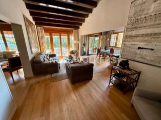 Miete Haus  Avenida central. Elegante casa independiente en la exclusiva urbanización de sant