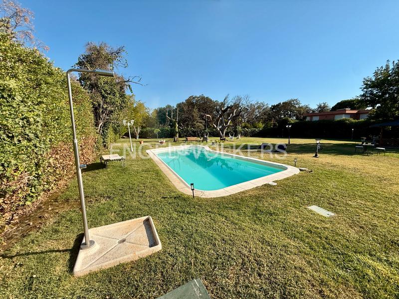 Foto 91ebbb5f-d5fb-43c9-92f9-00b3ad2c81e9. Miete haus mit heizung parking pool in Santo Domingo