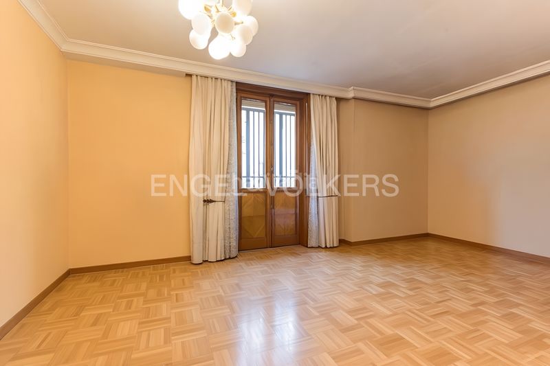 Apartamento oportunidad para reformar en la latina en Madrid