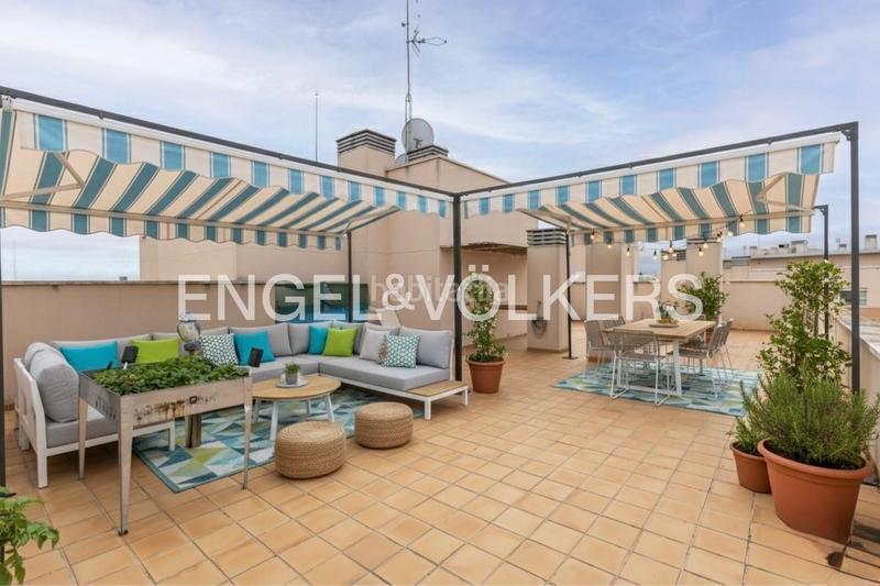 Foto 64c56e98-259d-411c-bb02-819d55972dfa. Attico con riscaldamento piscina in Rejas Madrid