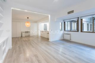 Location Appartement à Trafalgar. Bonito piso junto a la plaza de olavide