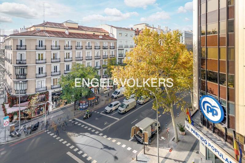 Foto bc92c846-ece3-46f0-9bd0-0809e12bf0fc. Appartement mit heizung in Almagro Madrid