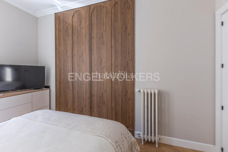 Foto 71fbd77f-5d21-443d-81b5-248435edfd60. Apartament amb calefacció a Gaztambide Madrid