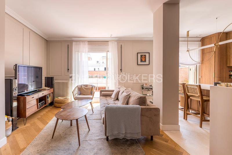 Foto b8fd10e4-365c-4397-af97-7bc4152f3d2d. Apartament amb calefacció a Gaztambide Madrid