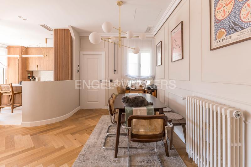 Foto c61607e4-5c01-4ca4-89a2-e8f23ccca4da. Apartament amb calefacció a Gaztambide Madrid