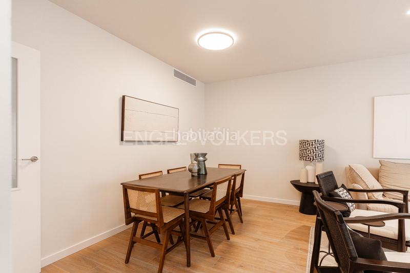 Foto f2c07067-20d0-4f15-af6f-8ee2f80fd4eb. Alquiler apartamento bajo dúplex amueblado con jardín en boadilla en Boadilla del Monte