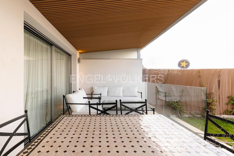 Foto 53510f94-ab22-4281-9dff-9fa7b9c9fcc1. Lloguer apartament amb calefacció aparcament piscina a Boadilla del Monte