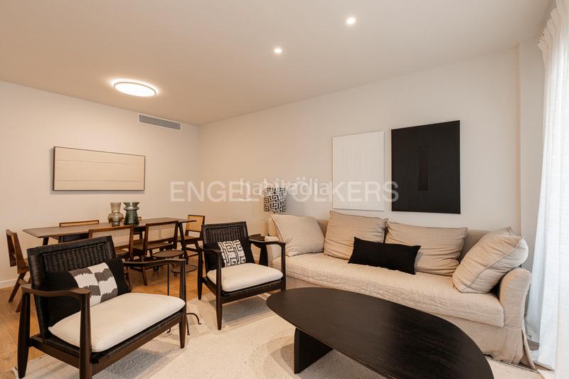 Foto 6499a6fa-b399-45f0-9fa6-c86b3c35509a. Lloguer apartament amb calefacció aparcament piscina a Boadilla del Monte