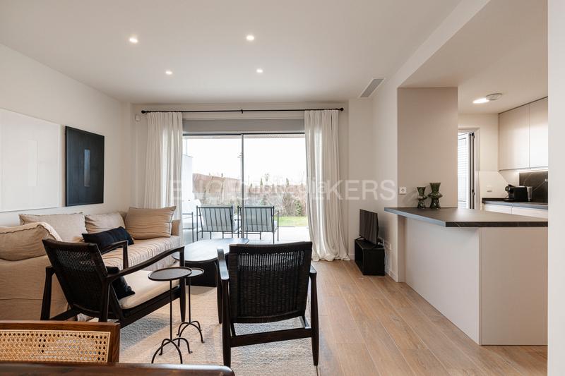 Foto f435981f-25ff-42d2-985b-c7951711ef5c. Lloguer apartament amb calefacció aparcament piscina a Boadilla del Monte